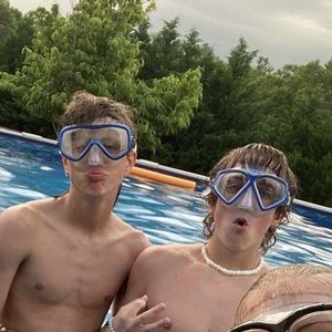 Meet your Posher, Gavin